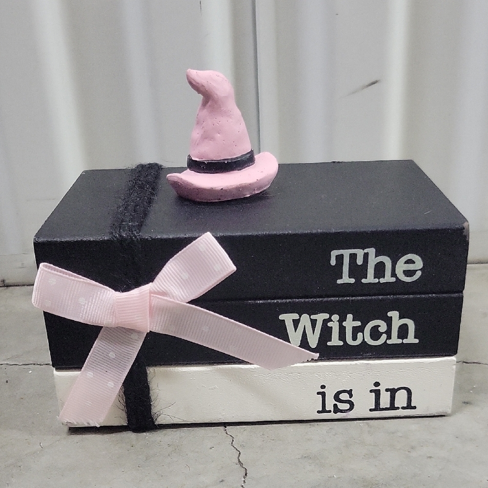 Ashland Halloween Decorative Block.